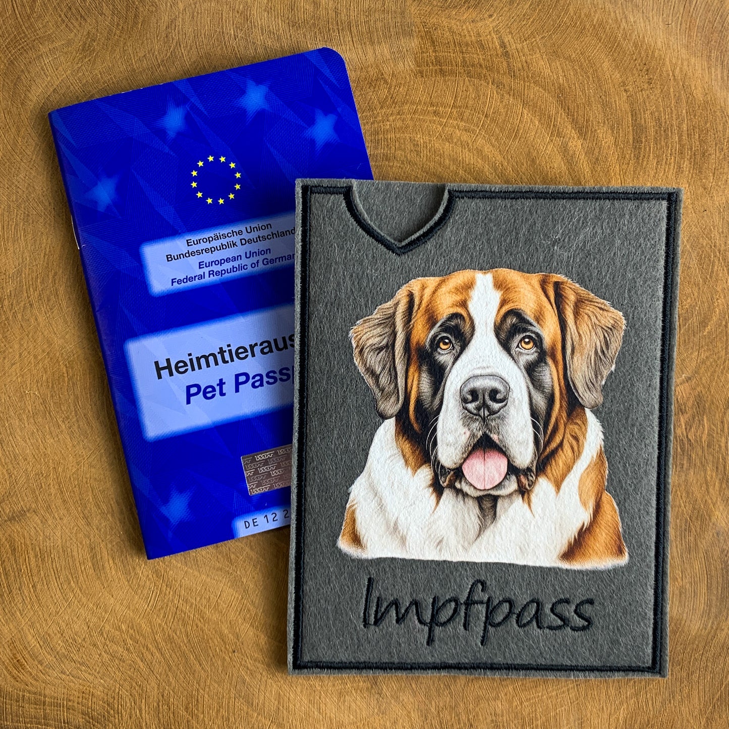 Bernhardiner Impfpasshülle (Motiv 1)