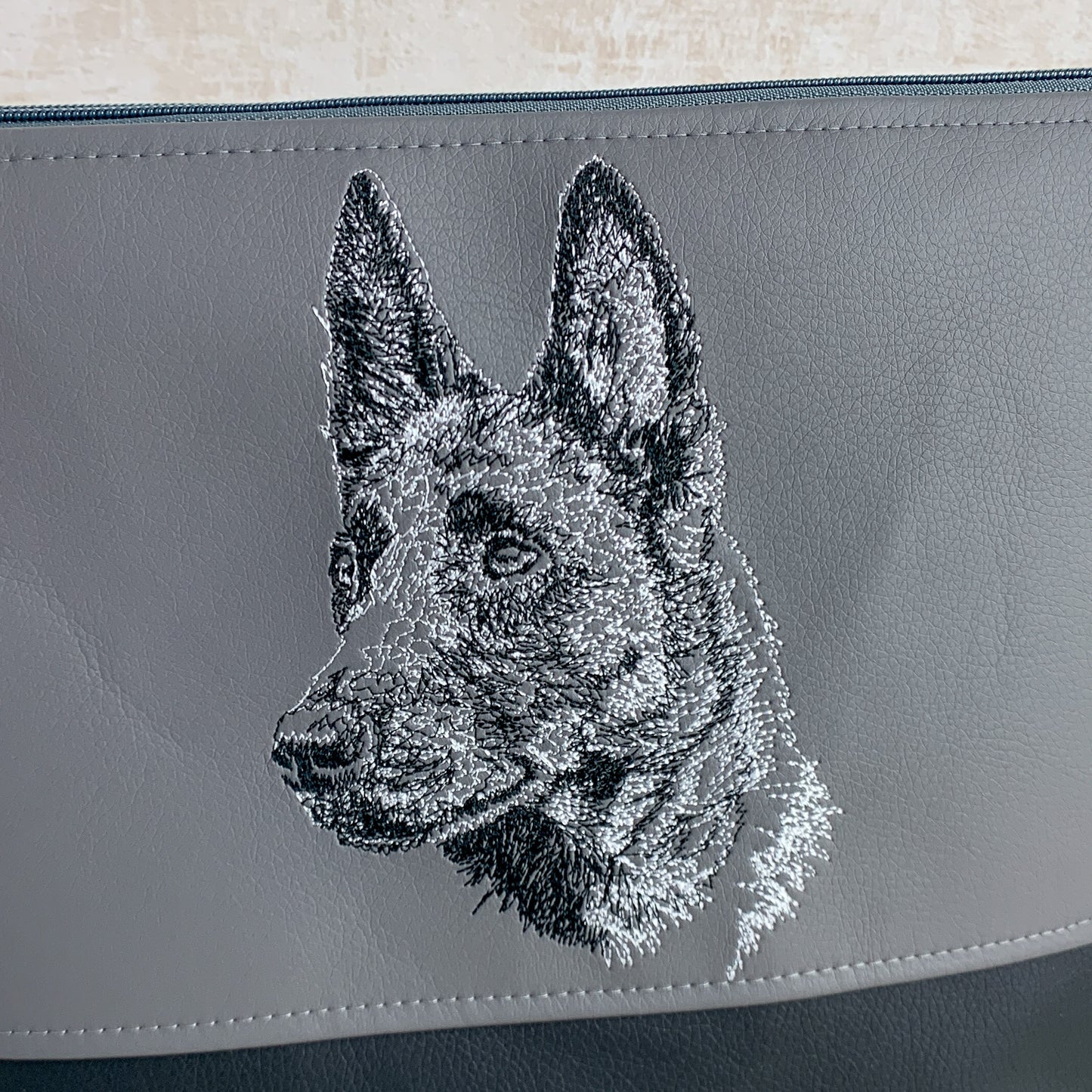 Malinois Cync - Umhängetasche