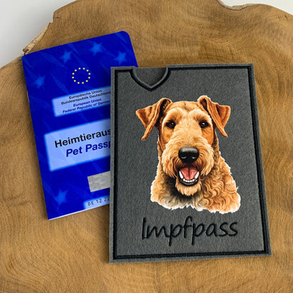 Airedale Terrier Impfpasshülle - 2 verschiedene Motive, personalisierbar