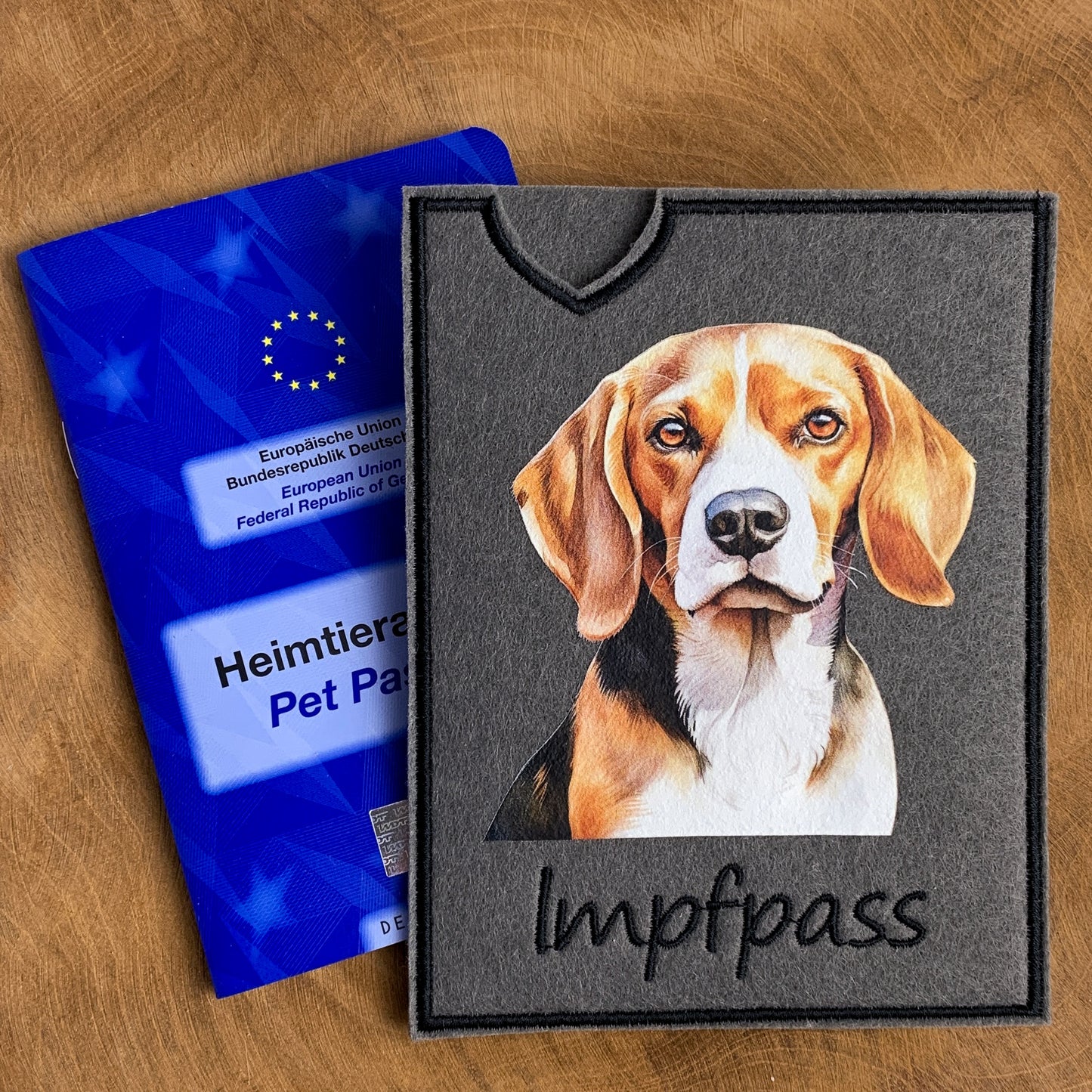 Beagle Impfpasshülle - 2 verschiedene Motive, personalisierbar