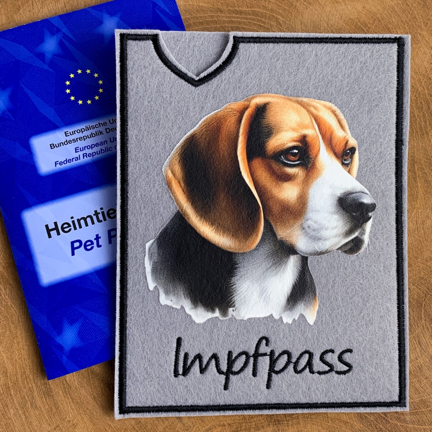 Beagle Impfpasshülle - 2 verschiedene Motive, personalisierbar