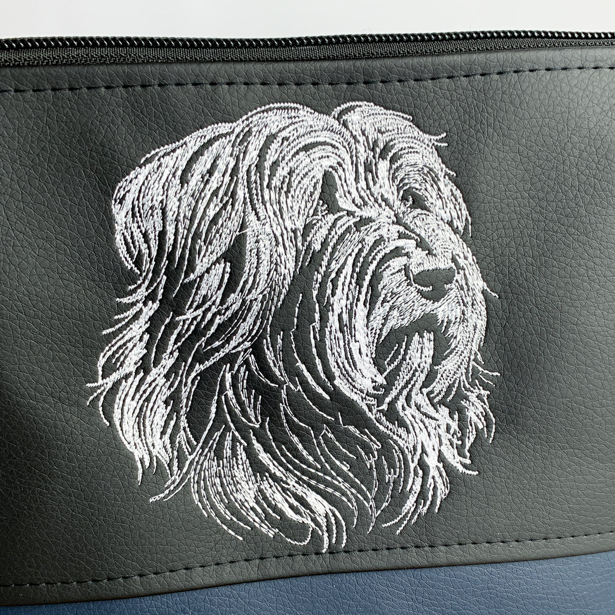 Bearded Collie Umhängetasche mit Hundemotiv aus Kunstleder, bestickt