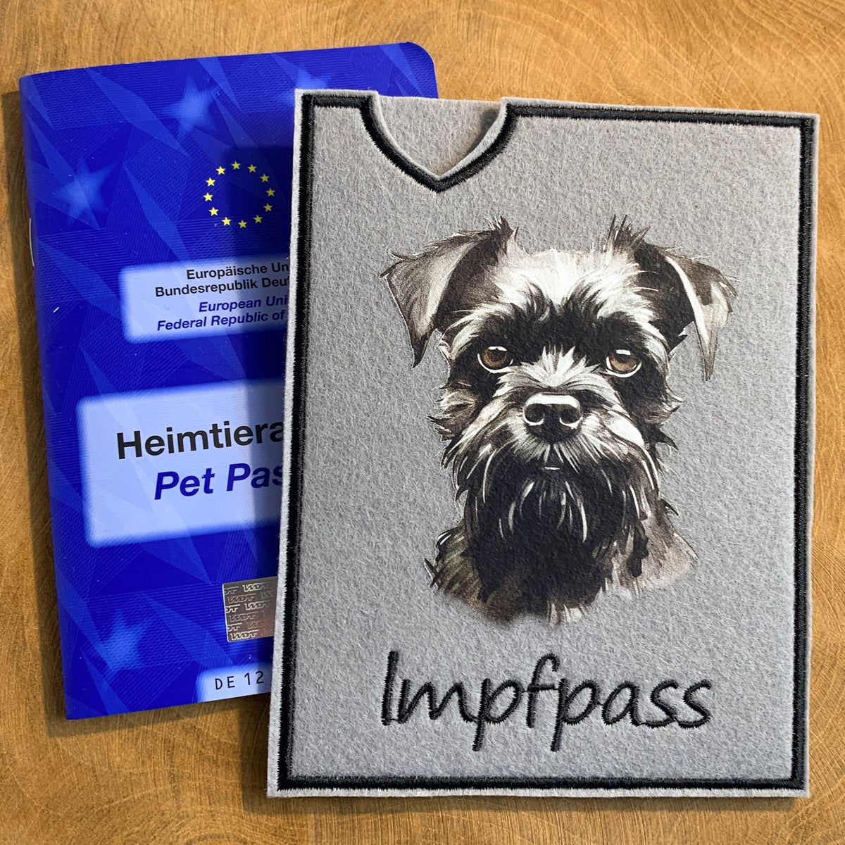 Belgischer Griffon Impfpasshülle - 2 verschiedene Motive, personalisierbar