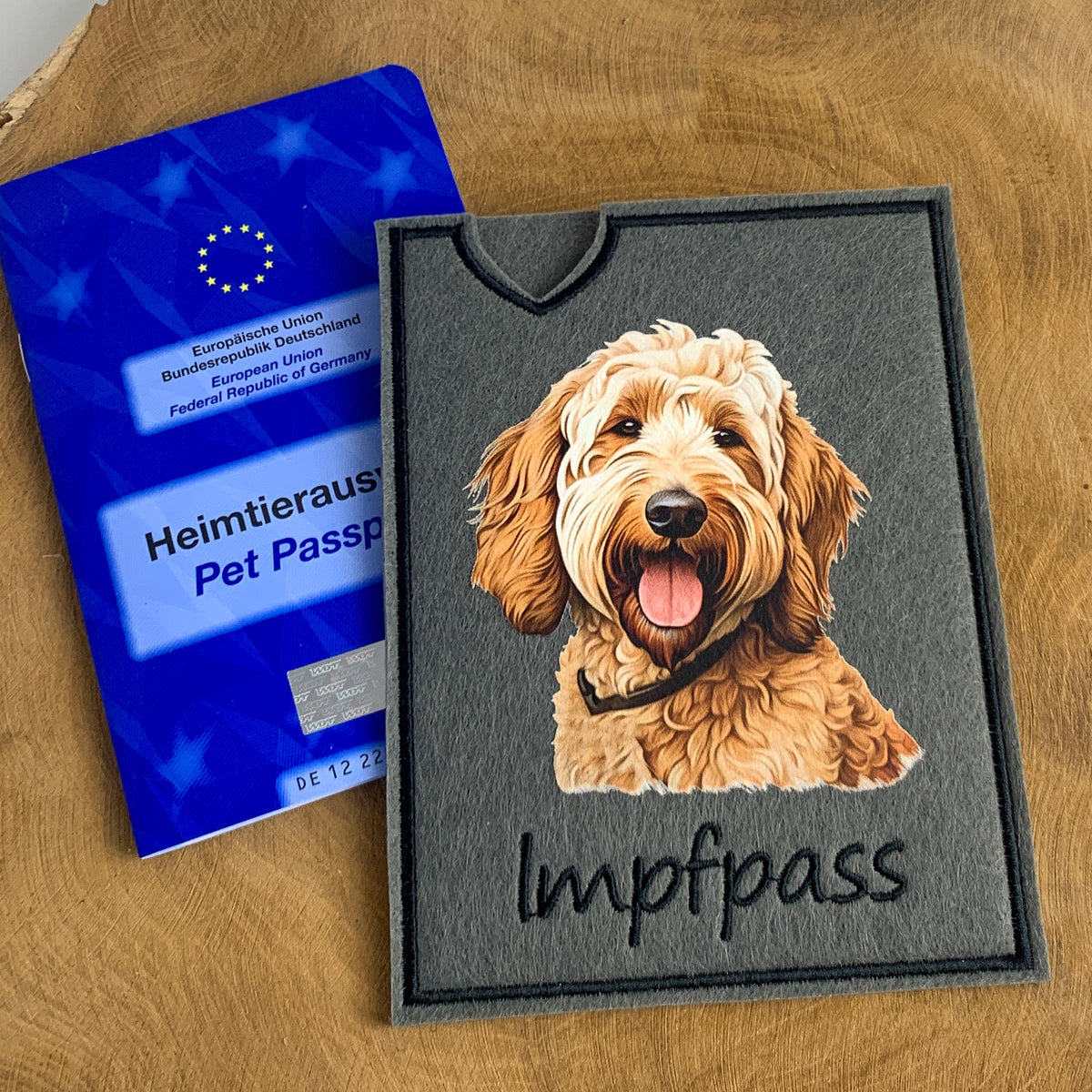 Doodle Impfpasshülle - 9 verschiedene Motive, personalisierbar
