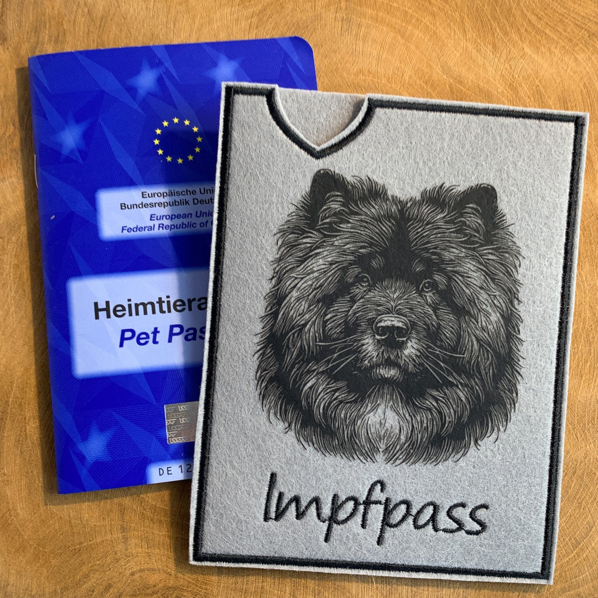 Eurasier Impfpasshülle - 2 verschiedene Motive, personalisierbar