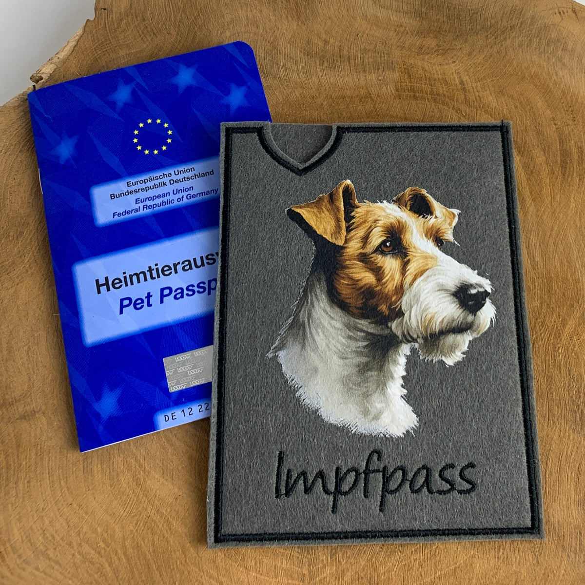 Fox Terrier Impfpasshülle - 3 verschiedene Motive, personalisierbar