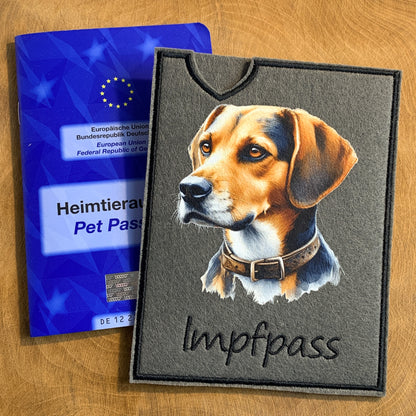 Foxhound Impfpasshülle - 3 verschiedene Motive, personalisierbar