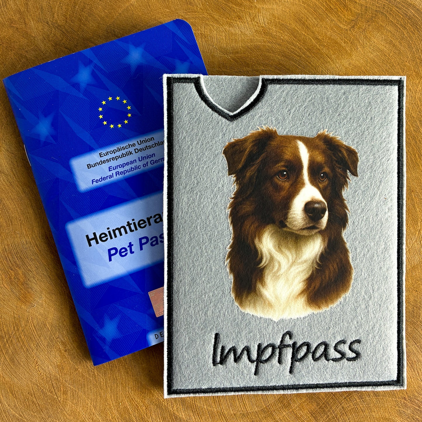 Border Collie Impfpasshülle braun/weiß (Motiv 1)