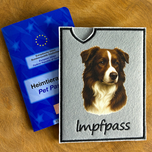Border Collie Impfpasshülle braun/weiß (Motiv 1)