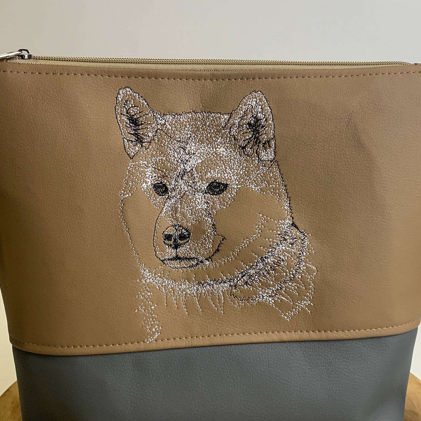 Shiba Inu Cync - Umhängetasche