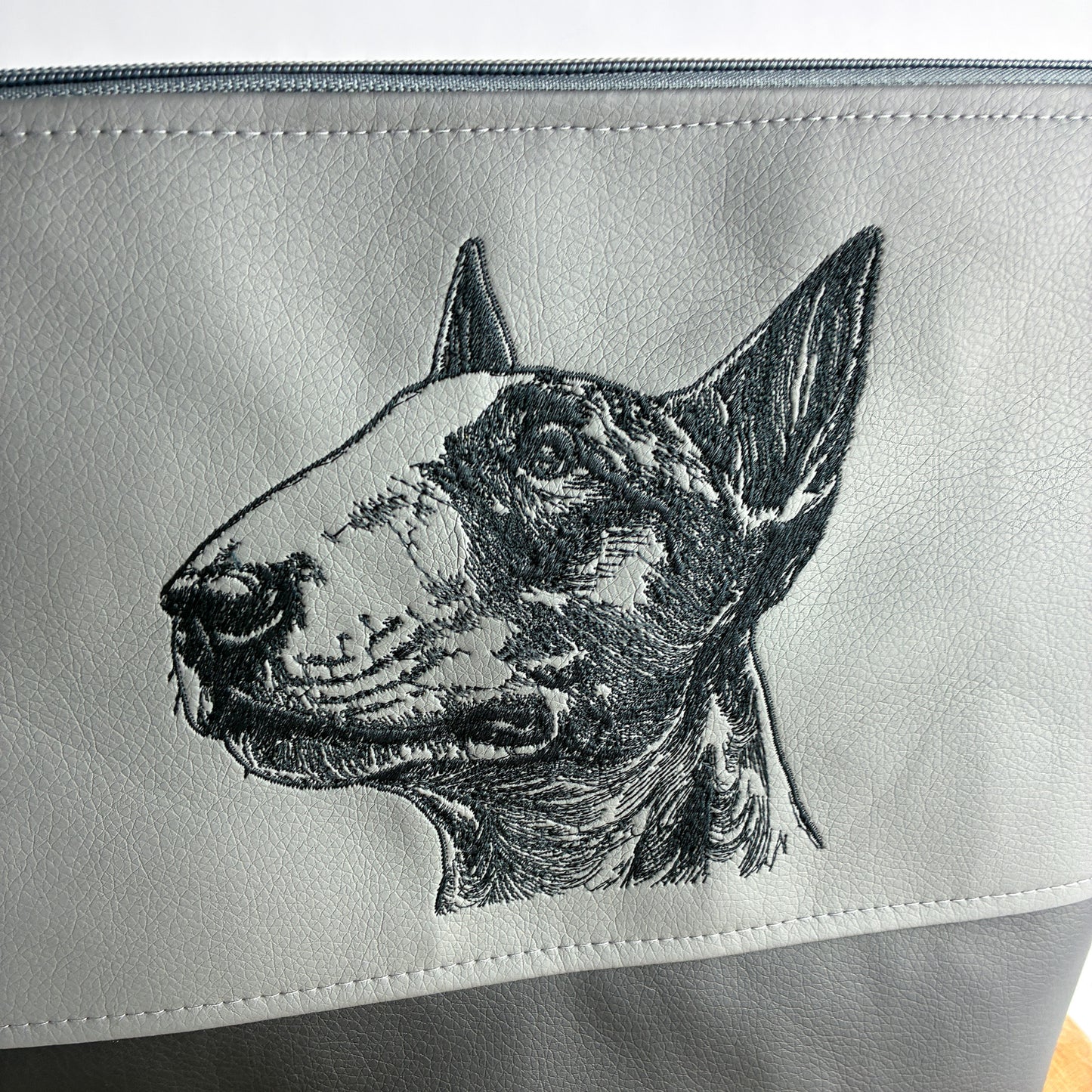 Bullterrier Chiquita - Umhängetasche
