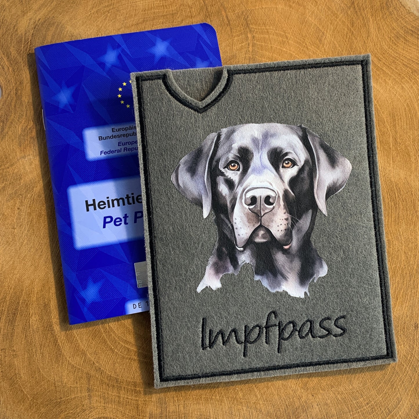 Labrador schwarz Impfpasshülle (Motiv 1)