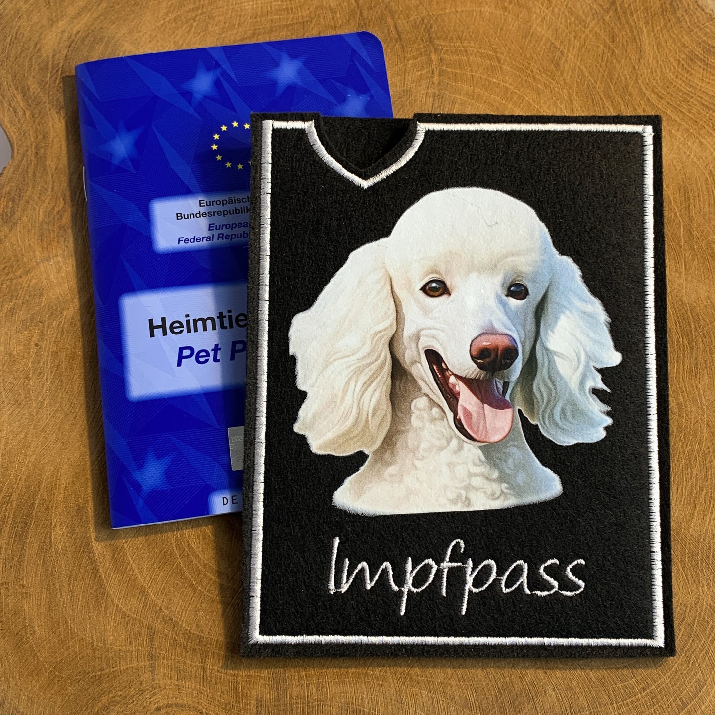 Pudel Impfpasshülle (Motiv 2)