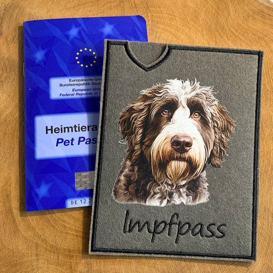 Spanischer Wasserhund Impfpasshülle (Motiv 2)