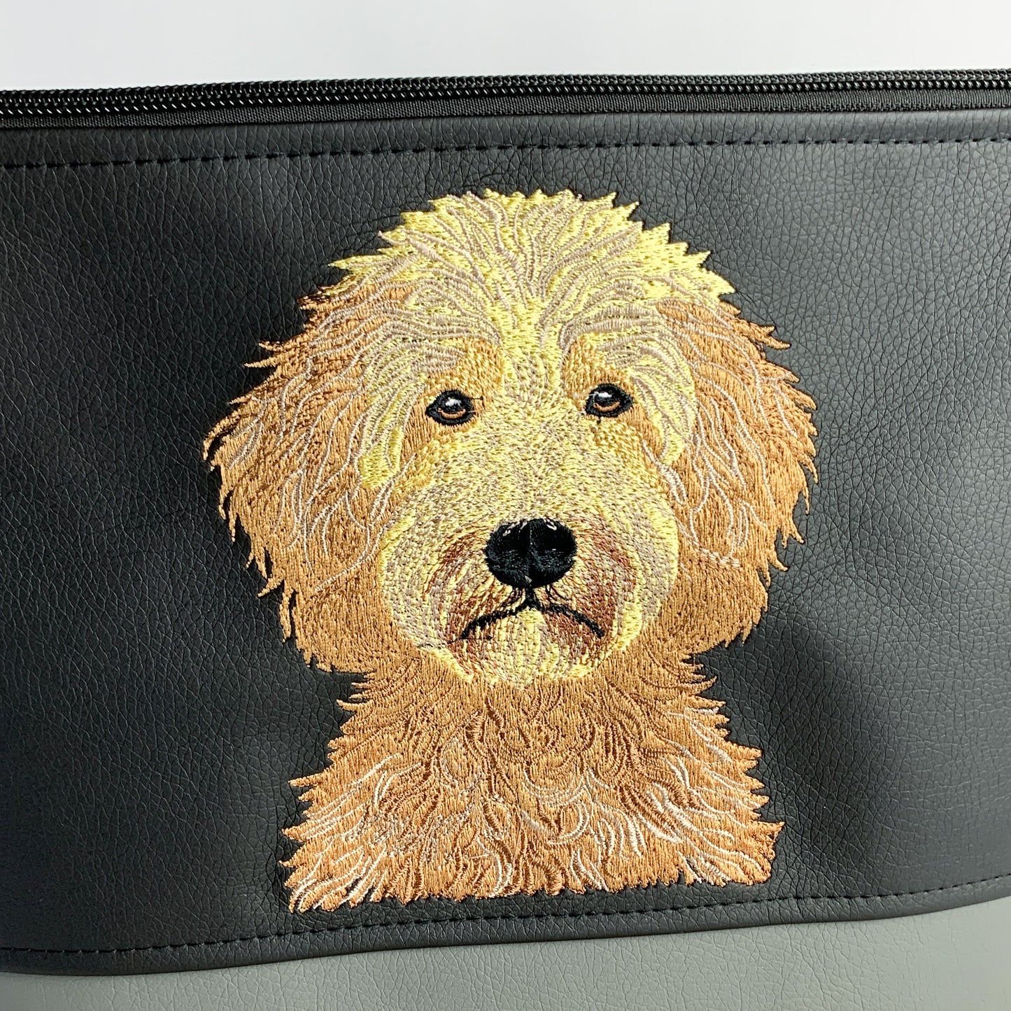 Golden Doodle- Umhängetasche