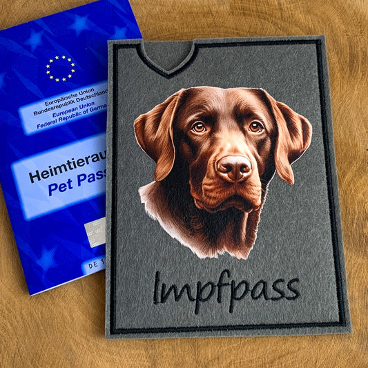 Labrador schoko Impfpasshülle (Motiv 2)