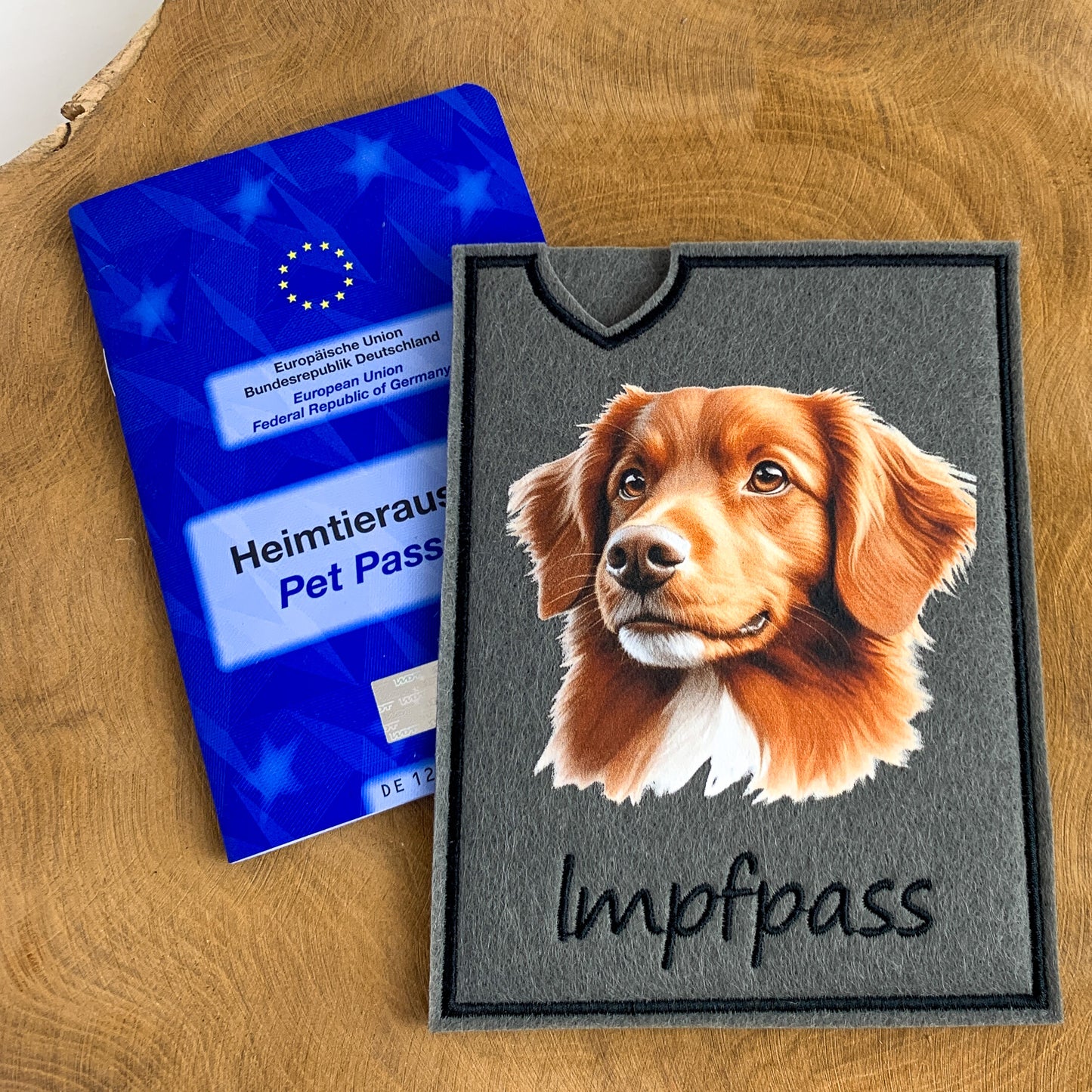 Nova Scotia Duck Tolling Retriever Impfpasshülle (Motiv 4)