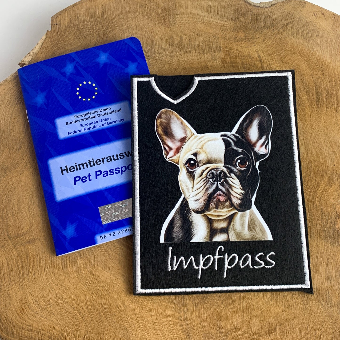 Französische Bulldogge Impfpasshülle (Motiv 8)