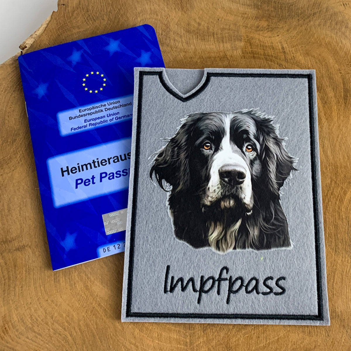 Landseer Impfpasshülle - 3 verschiedene Motive, personalisierbar