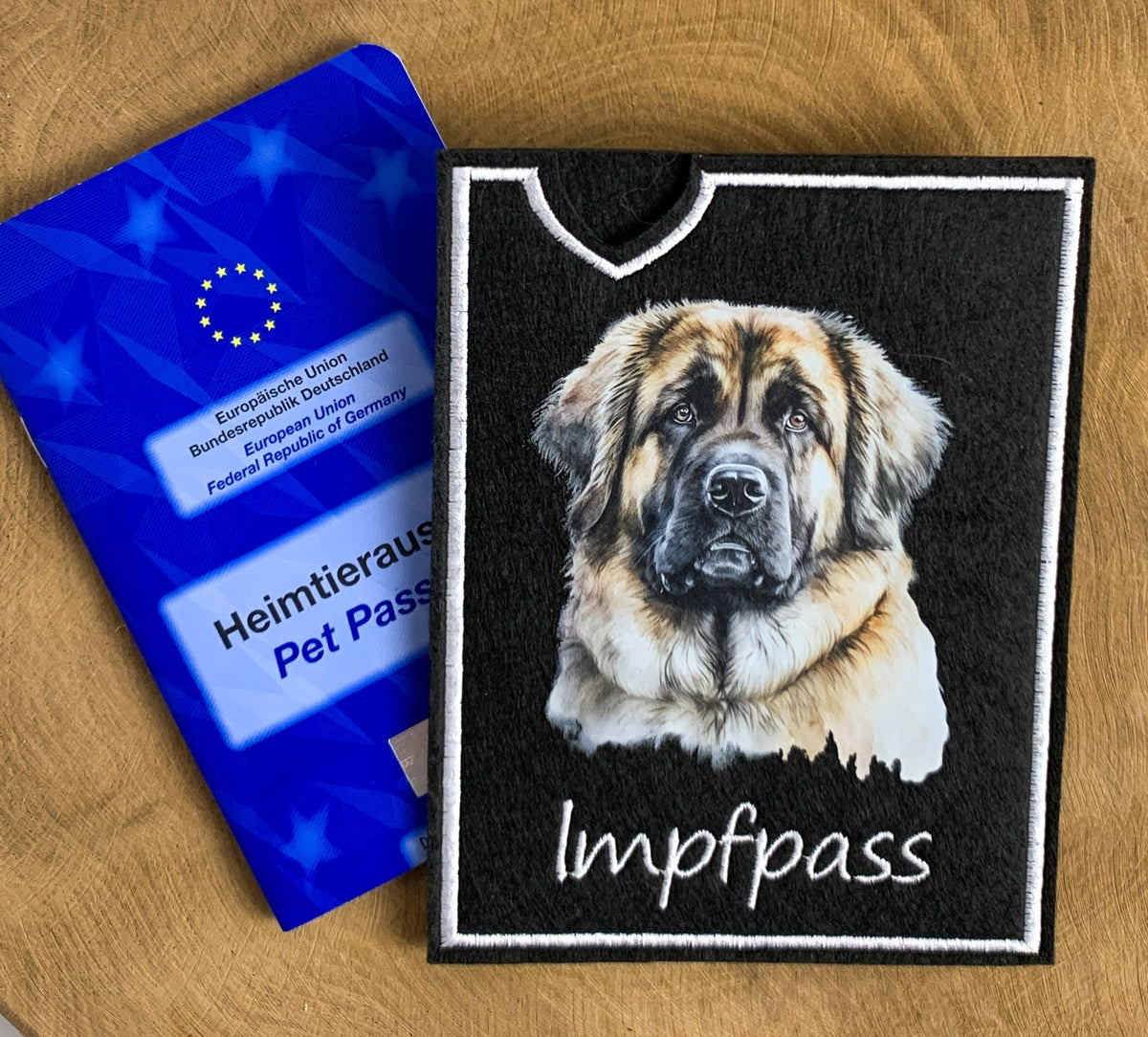 Leonberger Impfpasshülle - 3 verschiedene Motive, personalisierbar