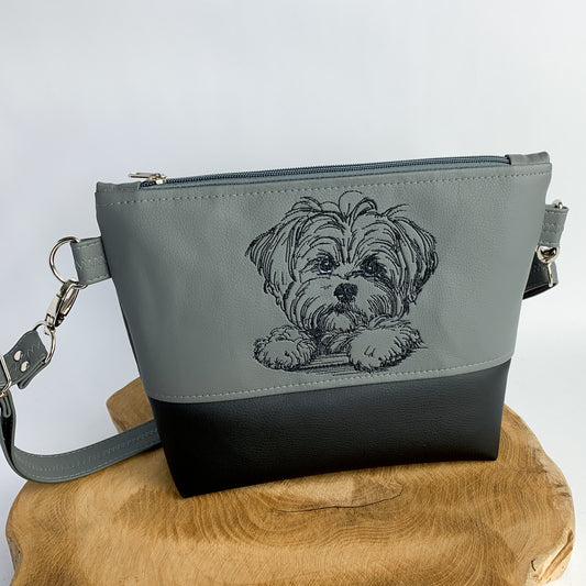 Malteser Tasche mit Hundemotiv Kunstleder bestickt