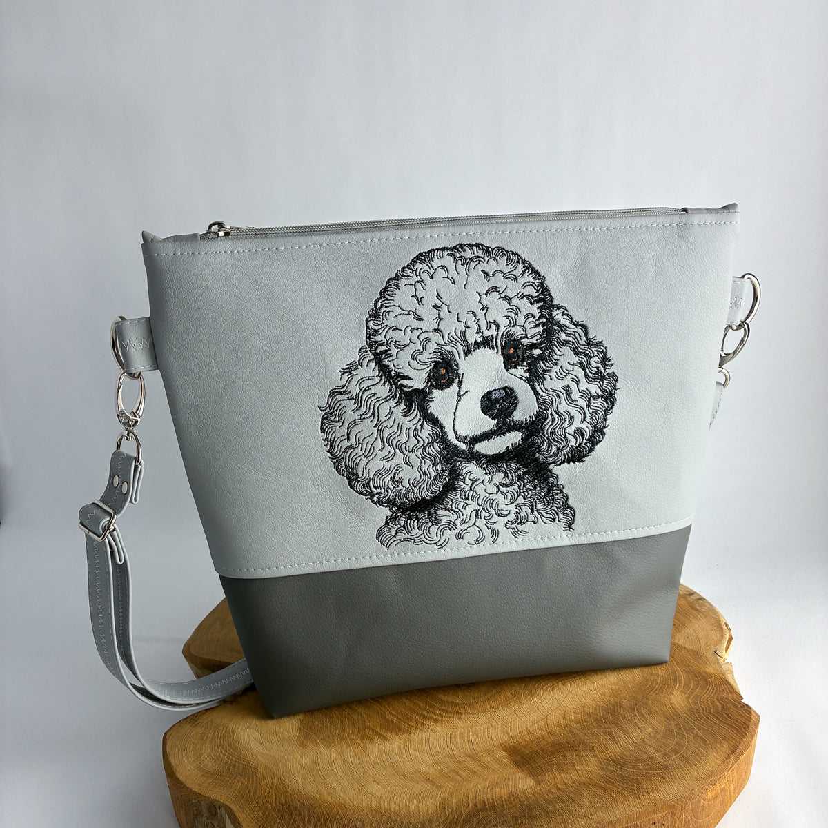 Pudel Tasche mit Hundemotiv Kunstleder bestickt