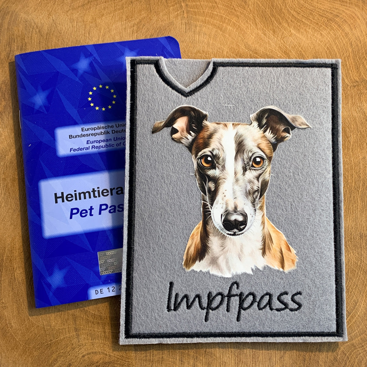 Whippet Impfpasshülle - 3 verschiedene Motive, personalisierbar