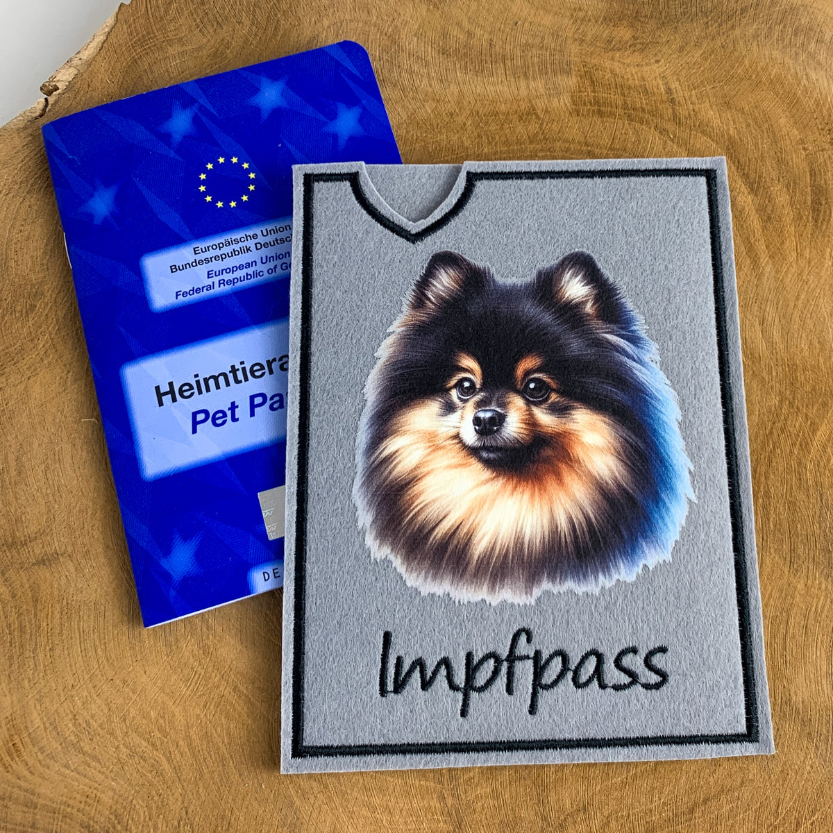 Zwergspitz Impfpasshülle - 4 verschiedene Motive, personalisierbar