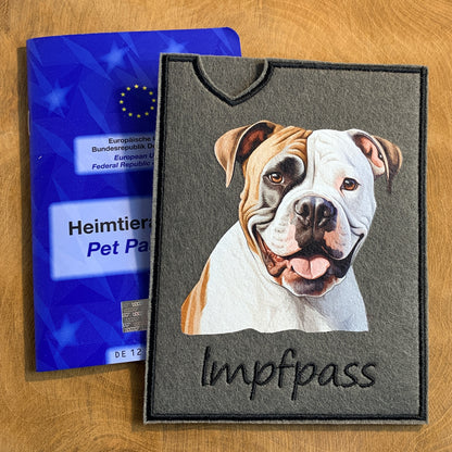 American Bulldog Impfpasshülle - 4 verschiedene Motive, personalisierbar